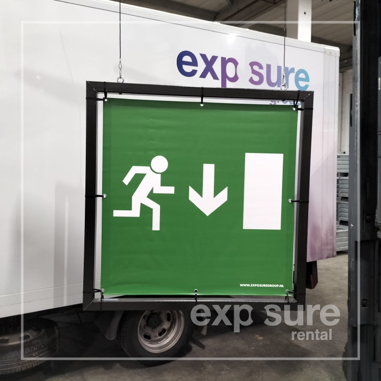 84001057 - frame 100 x 100 cm hangend